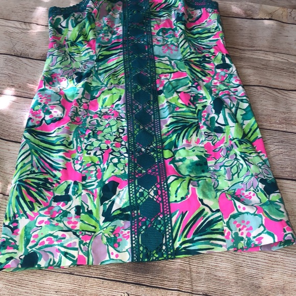 Lilly Pulitzer Vena stretch shift dress. Size 6. - Picture 5 of 9
